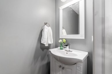 104 Ravines Edge Ct, Etna, OH 43062 - photo 6