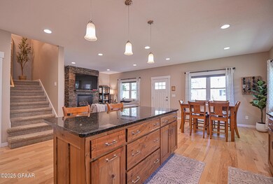 514 S 5th St, Grand Forks, ND 58201 - photo 2