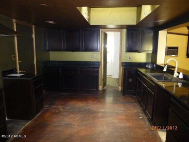 Kitchen - 2