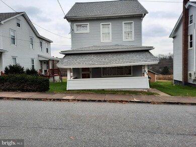 141 Lauderburn Ave, Weatherly, PA 18255 - photo 2