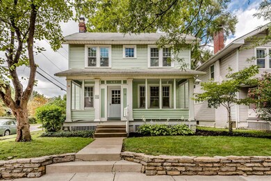 687 Euclaire Ave 02