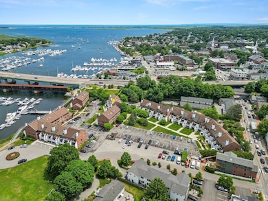 126 Merrimac St unit 35, Newburyport, MA 01950 - photo 2