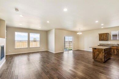 637 Freedom Ln, Metolius, OR 97741 - photo 7