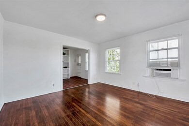 1509 Enid St unit A, Houston, TX 77009 - photo 4