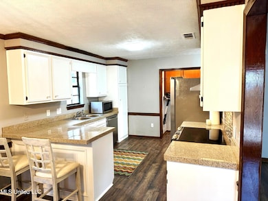 182 Bellegrove Cir, Brandon, MS 39047 - photo 6