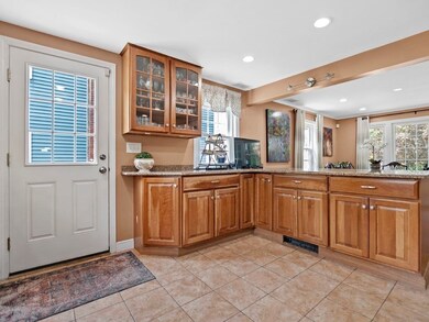 25 Brigham Rd, Waltham, MA 02453 - photo 7