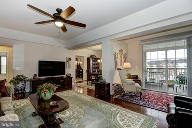 8606 Wintergreen Ct unit 402, Odenton, MD 21113 - photo 5