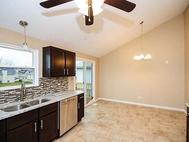 18207 Kostner Ave, Country Club Hills, IL 60478 - photo 4