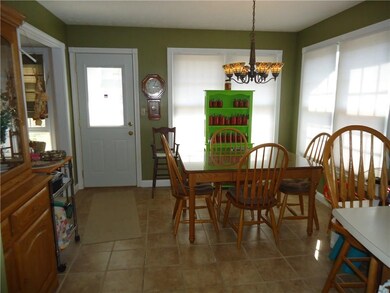 5883 Kennesaw Trail, Columbus, IN 47203 - photo 3