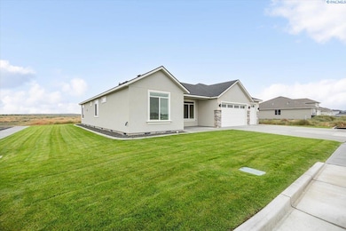 8813 Dusty Maiden Dr, Pasco, WA 99301 - photo 3