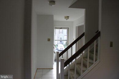 12109 Pikeview Terrace, Germantown, MD 20874 - photo 4