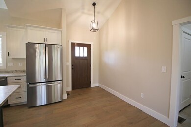 670 Osgood Rd, Milford, NH 03055 - photo 7