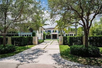 9000 SW 63rd Ct, Pinecrest, FL 33156 - photo 4