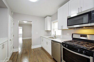 6044 N Fairfield Ave, Chicago, IL 60659 - photo 6