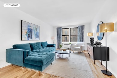 Origin Briggs unit 5B, Bronx, NY 10458 - photo 2