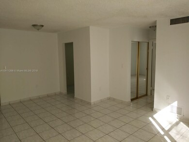 7925 Carlyle Ave unit 303, Miami Beach, FL 33141 - photo 5