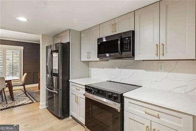 72 Ivy Pkwy NE, Atlanta, GA 30342 - photo 7