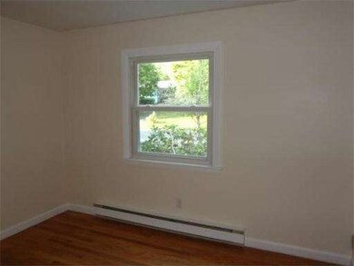 36 Longmeadow Dr, Amherst, MA 01002 - photo 5