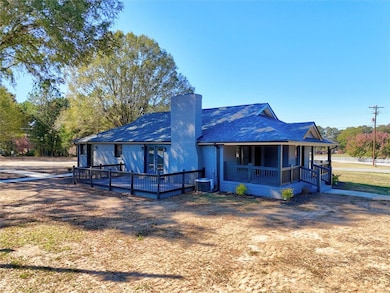 801 Cherokee Rd, Pelzer, SC 29669 - photo 3