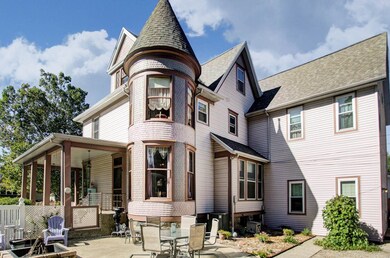 402 N Van Buren St, Auburn, IN 46706 - photo 3