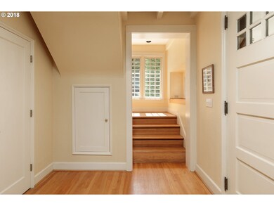 Entrance/Foyer