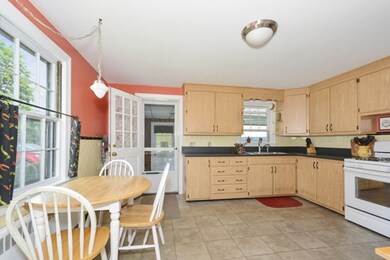 51 Bellvista Rd, Worcester, MA 01602 - photo 7