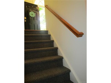 811 Moorefield Dr, Ruther Glen, VA 22546 - photo 3