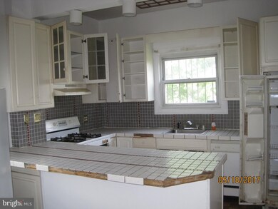 4012 Dorchester Rd, Gwynn Oak, MD 21207 - photo 6