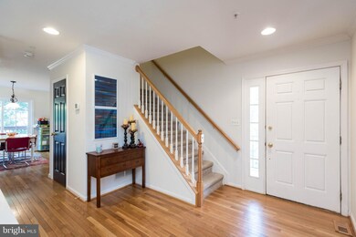 4956 Lockard Dr, Owings Mills, MD 21117 - photo 3