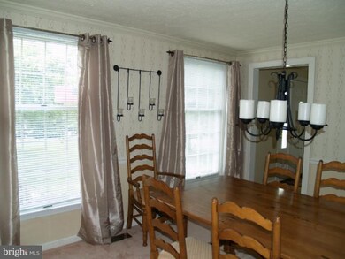 5787 Hurdle Hill Ct, Frederick, MD 21703 - photo 7