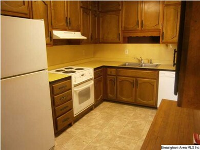 535 Wonder Ln, Irondale, AL 35210 - photo 5