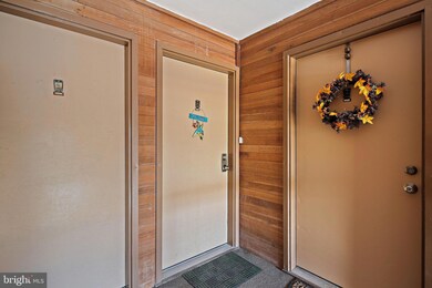 4934 Columbia Rd, Columbia, MD 21044 - photo 3