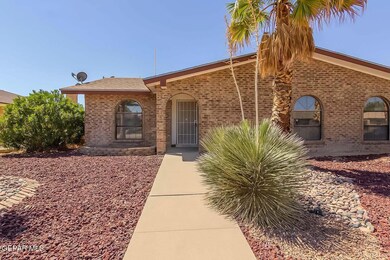 1905 Bayview Ln, El Paso, TX 79936 - photo 3