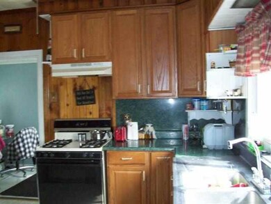 1808 Elizabeth St, Elkhart, IN 46516 - photo 7