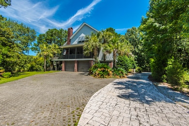 683 Faulkner Dr, Mount Pleasant, SC 29466 - photo 4