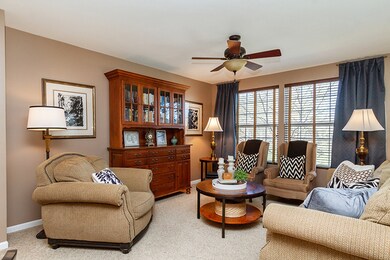 1025 Crane Pointe unit 1025, Elgin, IL 60124 - photo 4