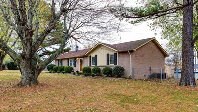 4001 Westwood Dr, Columbia, TN 38401 - photo 3