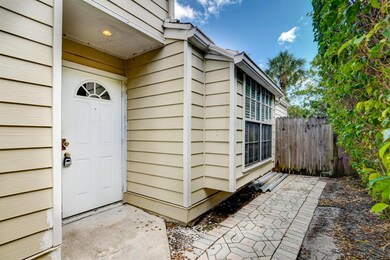 1324 Strawberry Ln, West Palm Beach, FL 33415 - photo 5