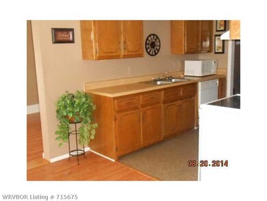 300 Railroad Ave, Heavener, OK 74937 - photo 6