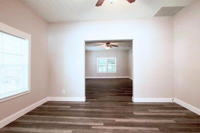 609 E 11th St, Bonham, TX 75418 - photo 7