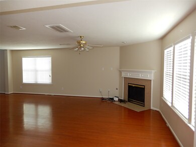 10842 Tallow Briar, Houston, TX 77075 - photo 3