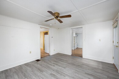 1711 Baker Rd (7 of 37) (Custom)