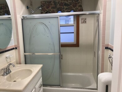 43 Harrington St unit 1, Newtonville, MA 02460 - photo 5