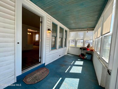 1 Twiller St, Albany, NY 12209 - photo 4