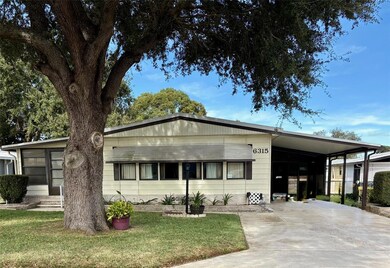 6315 Grove Pointe Drive South E, Winter Haven, FL 33884 - photo 4