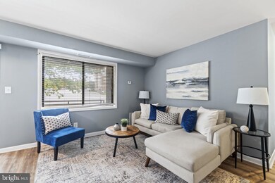 6435 Richmond Hwy unit 203, Alexandria, VA 22306 - photo 3