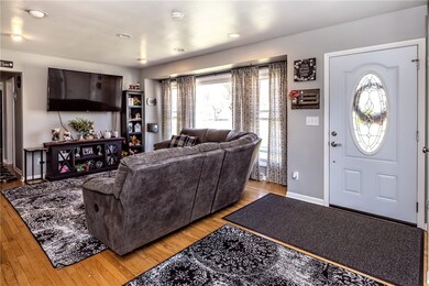 3051 Aberdeen Ave, Erie, PA 16506 - photo 2