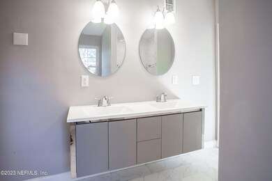 5615 Kimbrell Dr S, Jacksonville, FL 32210 - photo 6