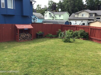 614 Winter Haven St, Anchorage, AK 99504 - photo 3