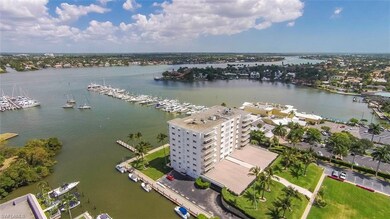 1325 7th St S unit 8C, Naples, FL 34102 - photo 2